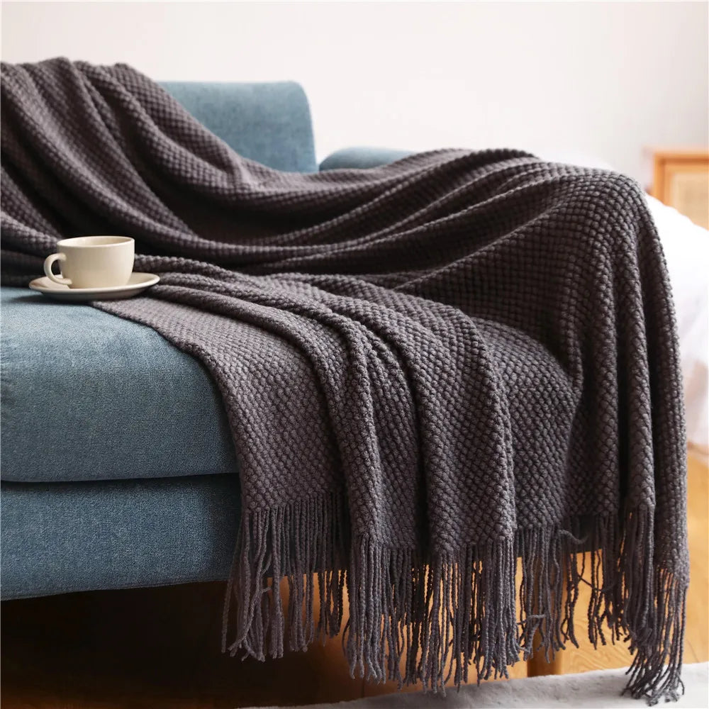 Hygge Chunky Knit Throw | Soft Tasselled Sofa Blanket